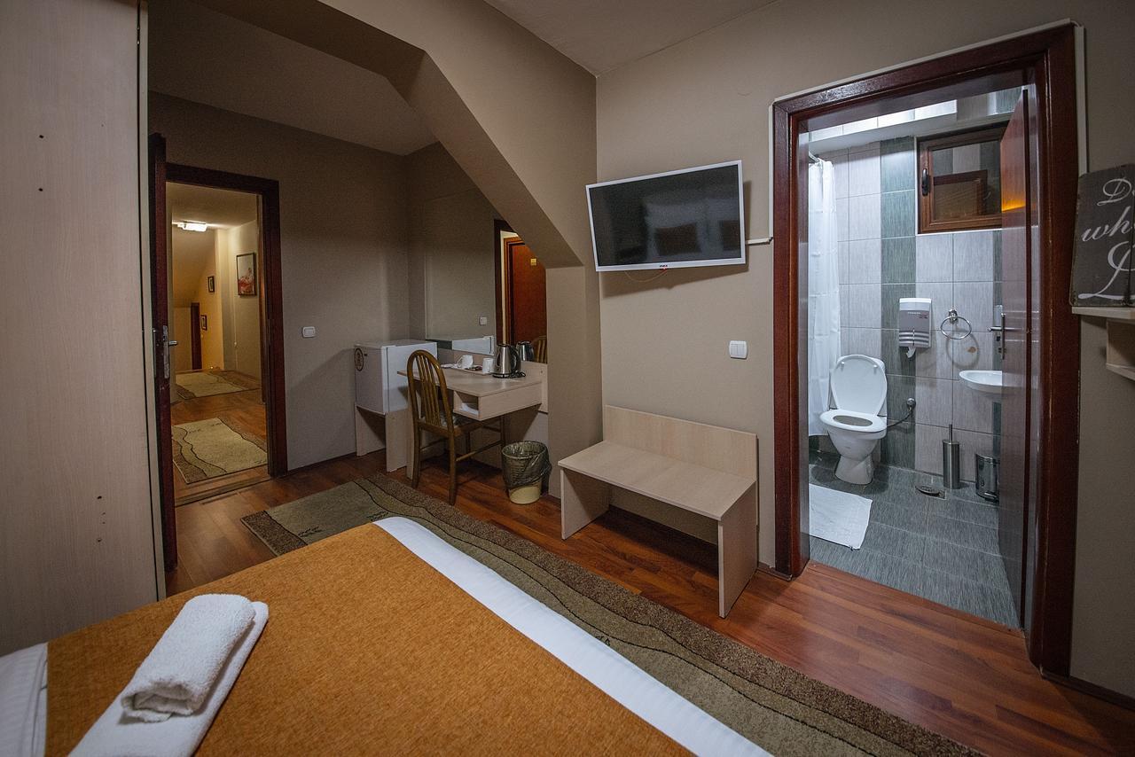 Hotel Bell Leskovac  Extérieur photo